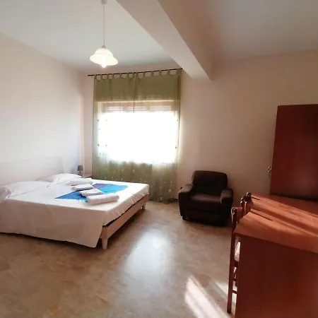 Lagiocosa 3*